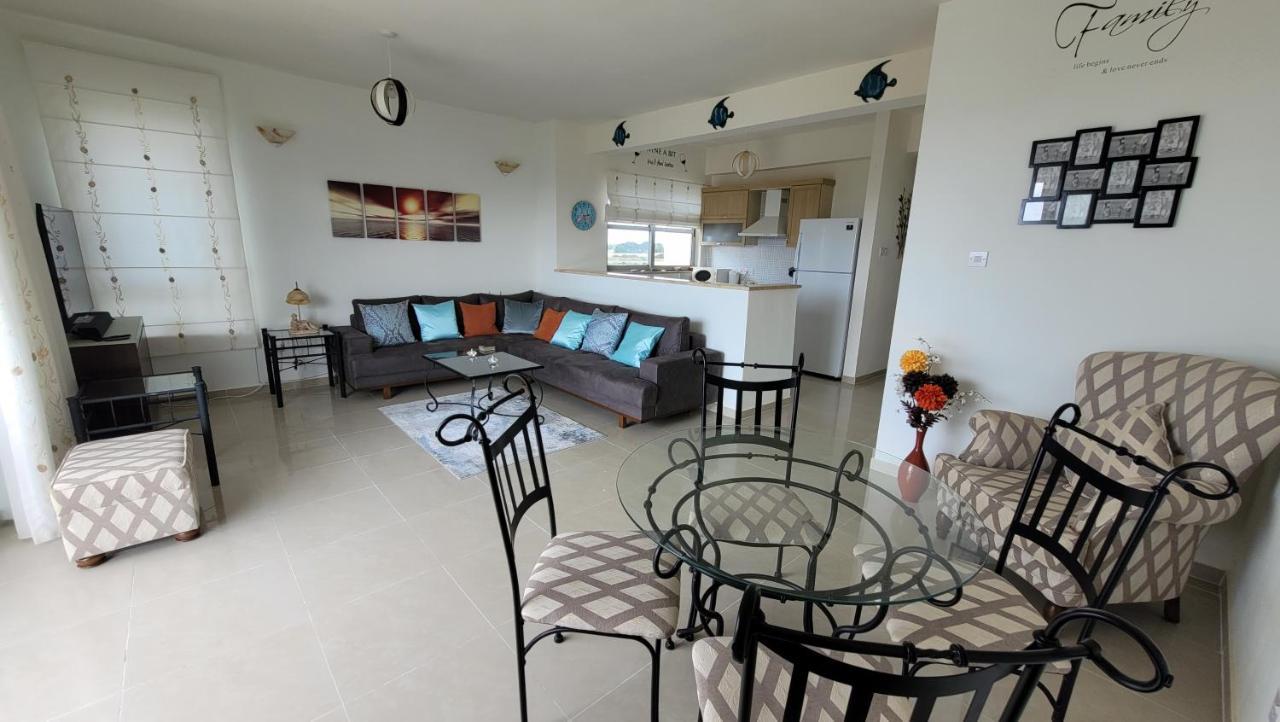 Sea And Mountain View Beachfront Penthouse Yali Extérieur photo