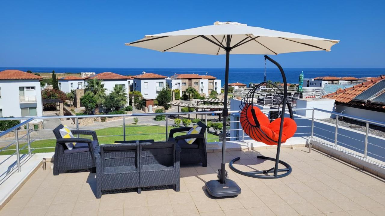 Sea And Mountain View Beachfront Penthouse Yali Extérieur photo