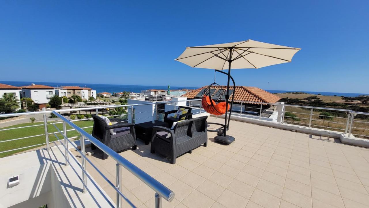 Sea And Mountain View Beachfront Penthouse Yali Extérieur photo